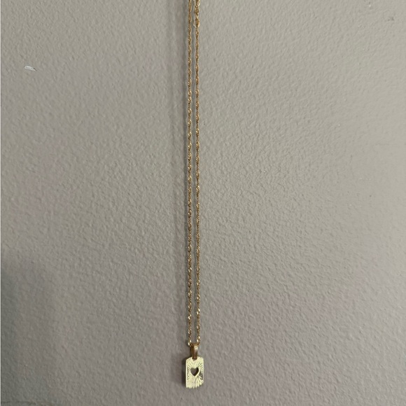 Jewelry - Gold Heart Pendant Necklace